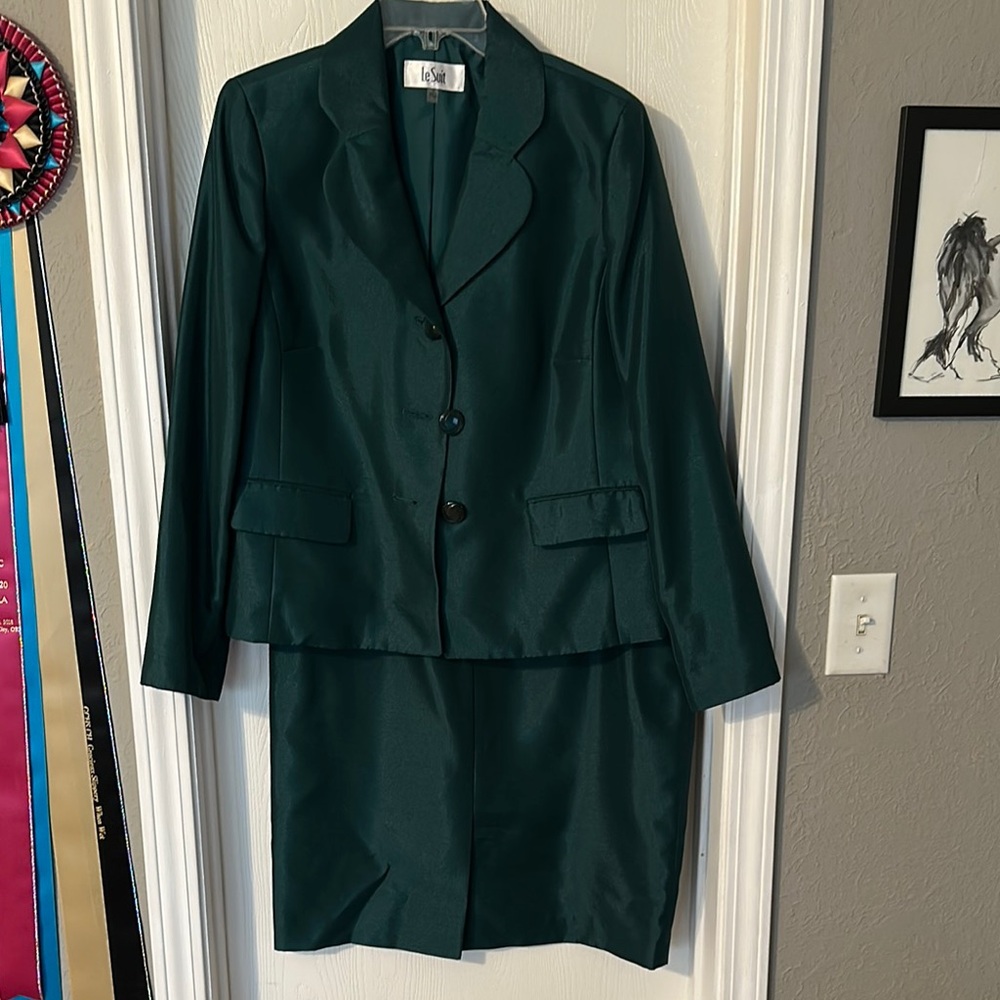 Le Suit Green Textured Suit Jacket